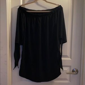 Off shoulder dress with 3/4 sleeves
